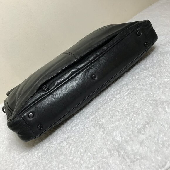 TUMI Black Leather 15" x 11" Soft Side Briefcase - Picture 6 of 16